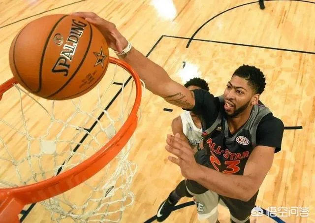 六连胜的雄鹿遇上六连胜的猛龙，雄鹿屠龙赢七连胜，本赛季字母哥获得MVP概率有多大？