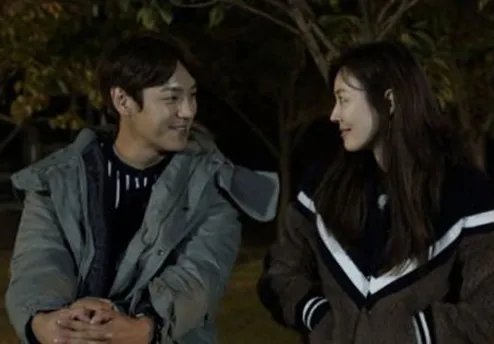 金素妍我们结婚了照片曝光 与郭时旸公开彼此爱称