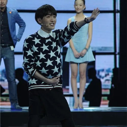 时尚买手肖骁女朋友是谁？ 曾与张蓝心牵手成功