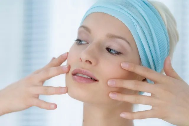 圆脸怎么变成瓜子脸四大方法让你迅速变美