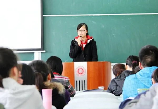 免费师范生就业政策的不合理在哪里?为什么有人说这是一个对学生极不公正的政策？