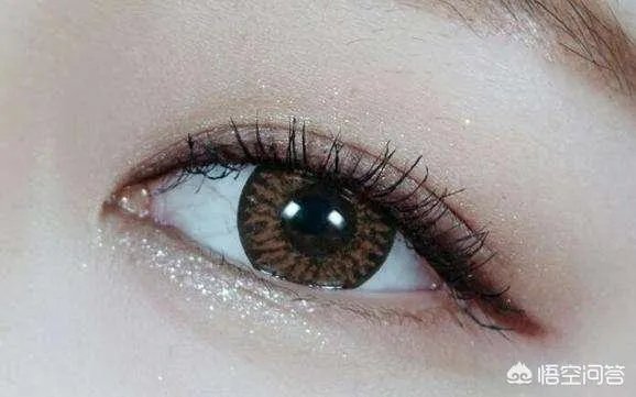 如何化韩式眼妆？