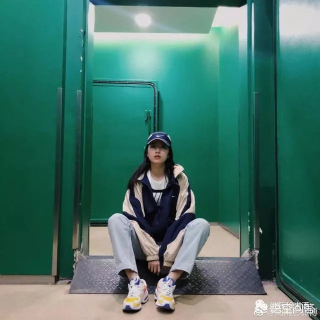 说说你心目中最会穿衣打扮的明星？