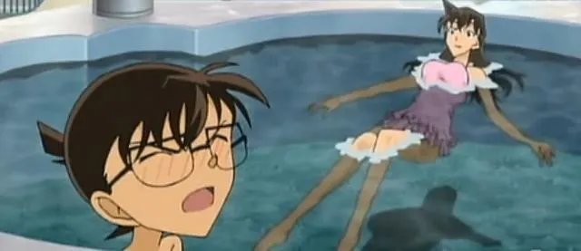 广西一名女子遭男子持长刀追砍现在什么情况？