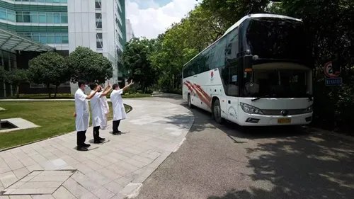 今广东省中医院大学城医院集结52人医疗队驰援广州南沙区助力疫情精准防控