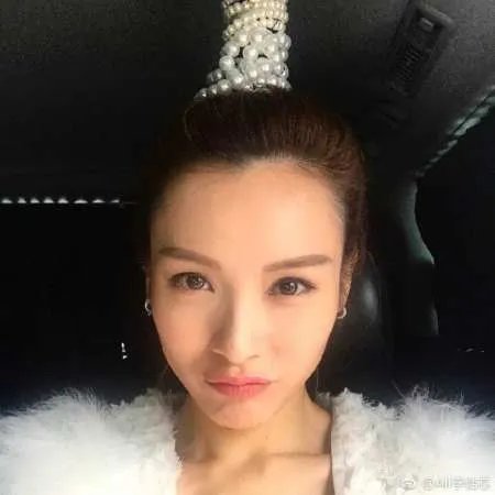 电视剧《夸世代》的女主角李佳芯为什么能受TVB力捧？