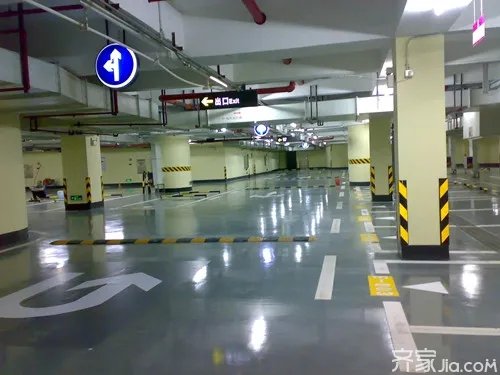 金刚砂耐磨地坪报价 金刚砂耐磨地坪多少钱一平方