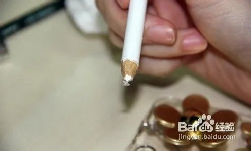 手机壳贴钻还能这样DIY 你不知道吧