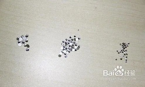 手机壳贴钻还能这样DIY 你不知道吧