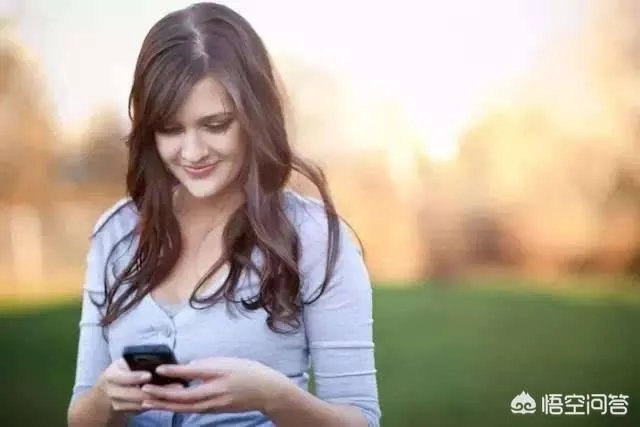 现在网络发达,娱乐场所繁多,为什么还有这么多人玩头条?头条的什么最吸引你?