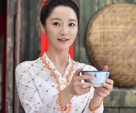 《小娘惹》月娘的结局是什么 月娘最后和谁在一起了