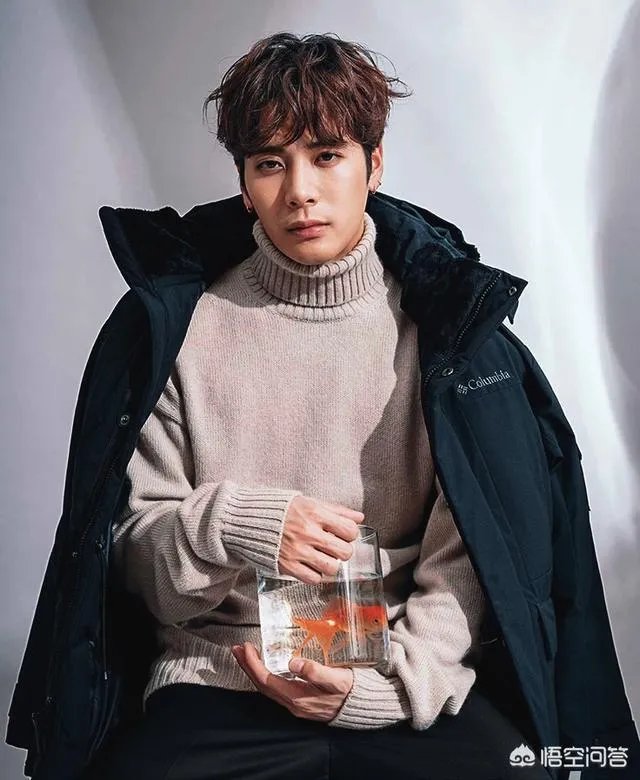 说说你心目中最会穿衣打扮的明星？