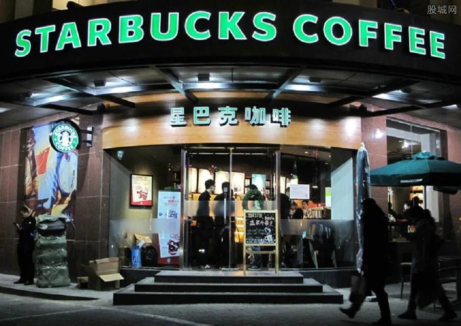 加盟星巴克这么便宜 星巴克加盟费多少钱？