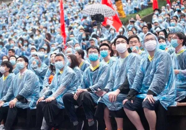 重庆大学校长致辞只说了标题是怎么回事？