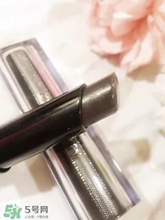 纪梵希小羊皮和ysl哪个好？纪梵希小羊皮和ysl口红对比