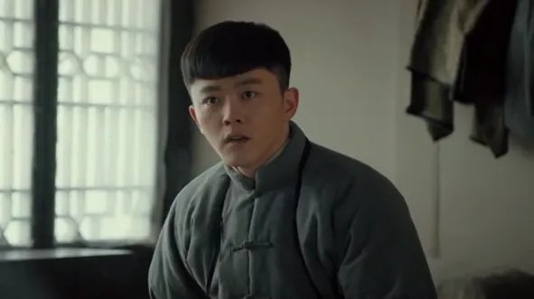 《光荣时代》候鸟是谁？