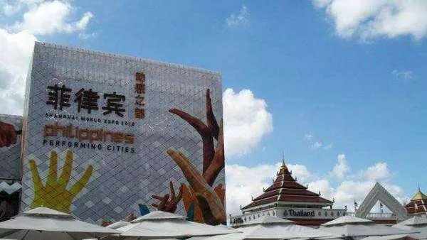 在菲律宾唱国歌跑调可能会被判两年,天生唱歌跑调的人怎么办?