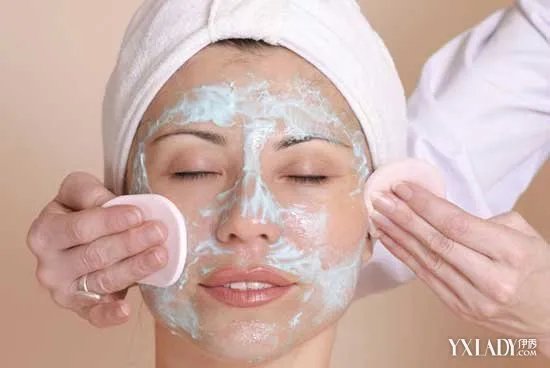 安惠君年轻时照片曝光皮肤好推荐三招护肤方法让你拥有好皮肤