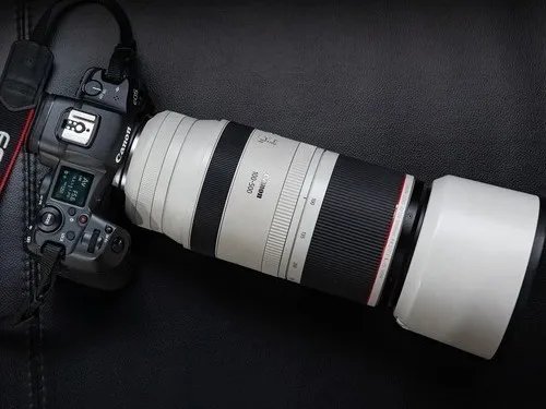 精致简约单机 长春佳能700D售3300元!