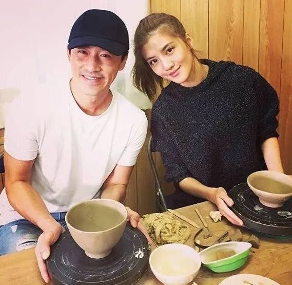 吴千语谈及林峰便泣不成声，她后悔了吗？