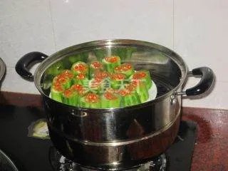 蒜蓉蒸胜瓜的做法步骤图，蒜蓉蒸胜瓜怎么做