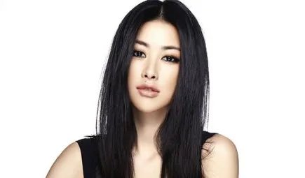 她被誉为国内“第一女王”，碾压韩雪，为什么说王思聪娶她都是高攀？