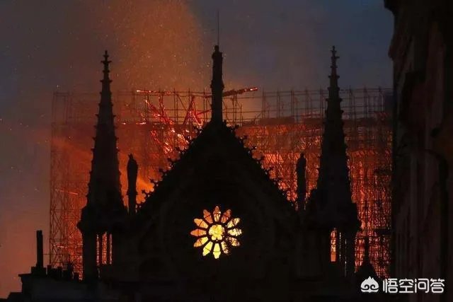 巴黎圣母院听说开始全球捐款？作为一名中国人你会捐款吗？