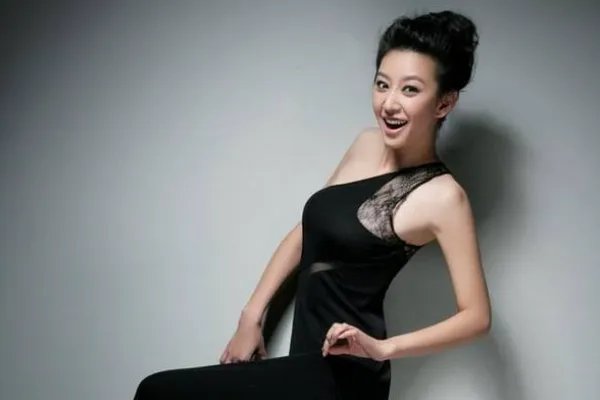 唐一菲退赛，她退赛的原因是什么呢？