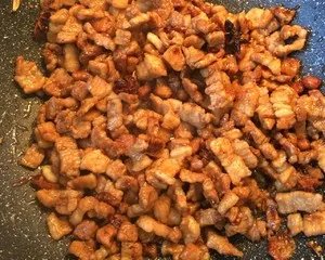 台南米糕里的肉燥的做法步骤图，怎么做好吃
