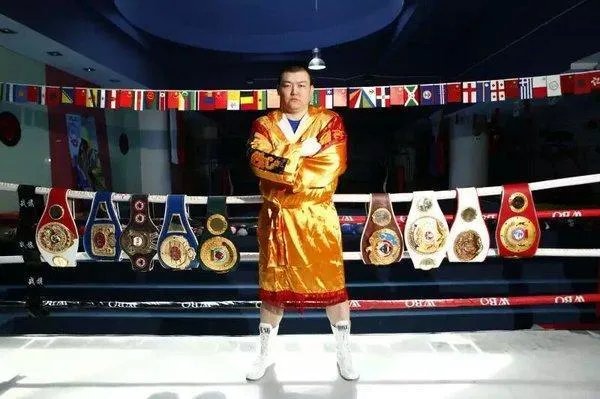 要是张君龙和崔洪万，谁更厉害？