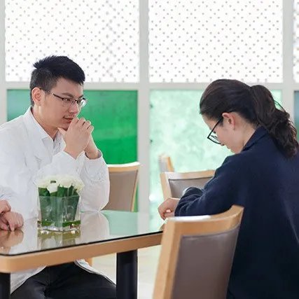 做什么工作有前景工资高?适合男性女性的十大热门职业排行