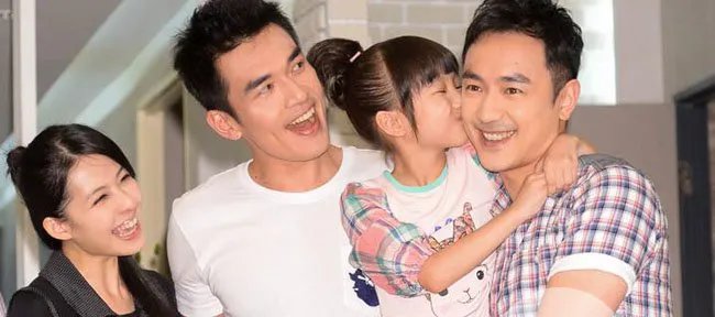 林佑威老婆李育玫资料 林佑威离婚是出柜了吗