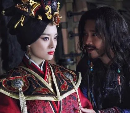 义渠王和宣太后为什么会在一起 义渠王是因为秦宣太后的美色吗