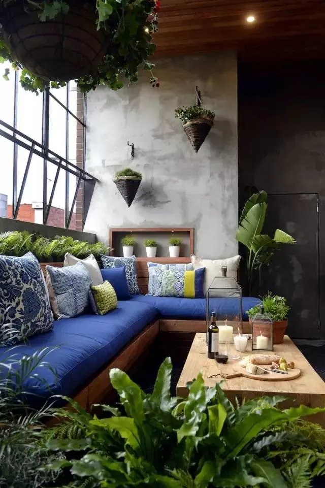 宁少一间卧房，不少一处阳台！