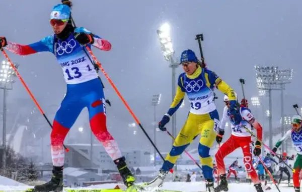 越野滑雪和射击相结合的运动叫什么