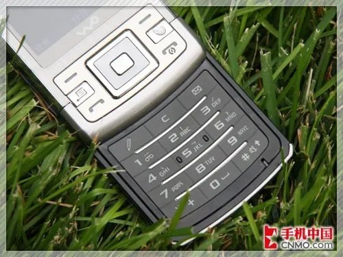 全精钢S60滑盖 3G新贵三星B5210U评测