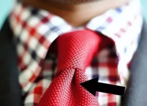 每周生活视频 | 惊呆!3秒钟打领带是怎么做到的?