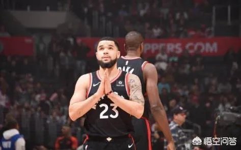 林书豪成猛龙第三后卫，上场时间零零碎碎，“林疯狂”还能疯吗？