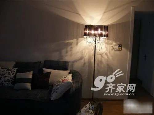 网友欢欣大秀90平两室两厅毕业照 田园欧式混搭