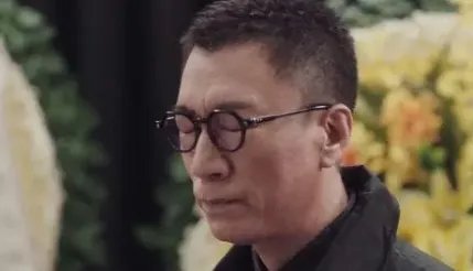 《扫黑风暴》已更新至第23集，小鱼馄饨店已经关门了