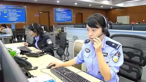 网红少年不堪粉丝来电骚扰呼叫转移至110被拘是怎么回事？