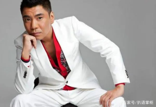 女演员方舒与屠洪刚离婚后，独自养育两个女儿，现在怎么样了？