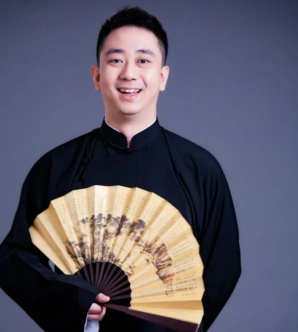 曾被老婆疯狂家暴的王自健，如今状态如何？