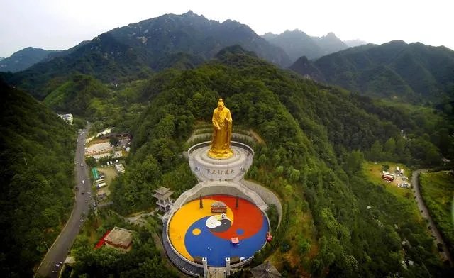 洛阳老君山好玩吗？