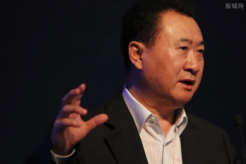 王健林有多少儿女 万达老板家庭成员揭晓