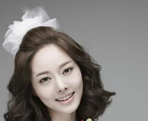 中短发新娘发型图片2017款  中短发新娘发型教程