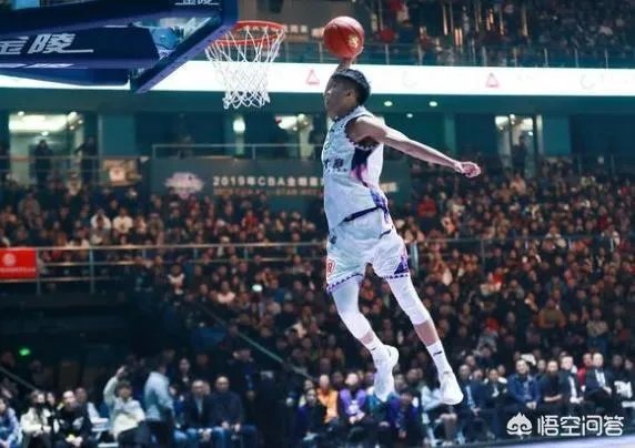 张健豪在扣篮大赛上没有扣进的情况下获得冠军，是否成为最水的一届扣篮大赛？