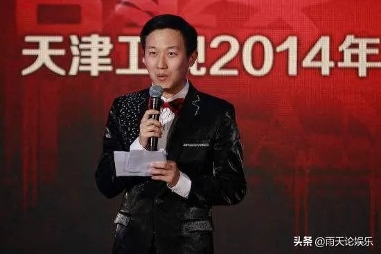 裘英俊在金霏相声专场提出“不能说糊涂相声”的观点，该如何理解？