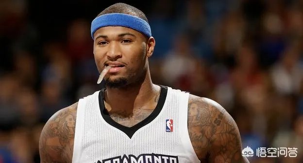 你如何看待考辛斯接近底薪加盟勇士？