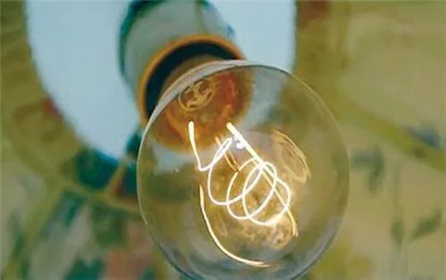 卤钨灯是什么光源